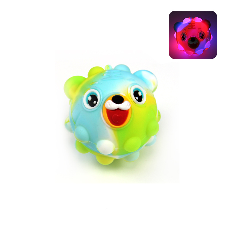 QQ22012B